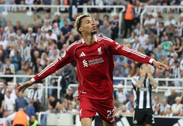 五项赛事全面开花！埃基蒂克处子赛季比肩利物浦传奇达格利什