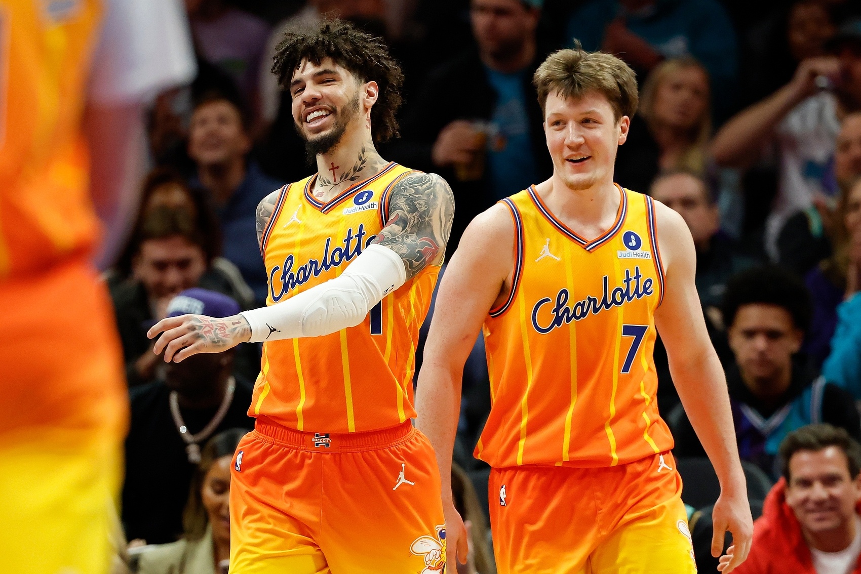 体育平台-NBA彩经:湖人浇灭热火 骑士轻取公牛 快船再输鹈鹕 马刺大胜太阳